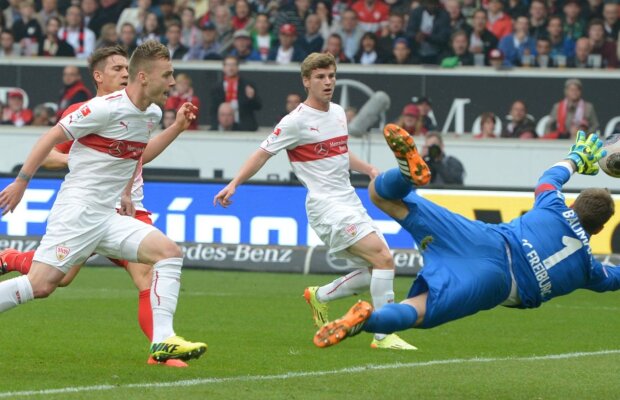 ”Alexandru cel Mare” rămîne Joker Maxim » Huub Stevens nu-l vrea titular pe internaţionalul român