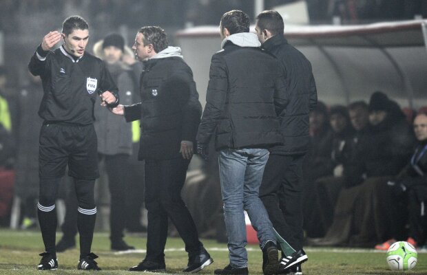 Arbitrează coşmarul lui Laurenţiu Reghecampf » CCA pregăteşte o delegare maliţioasă pentru antrenorul din Ghencea