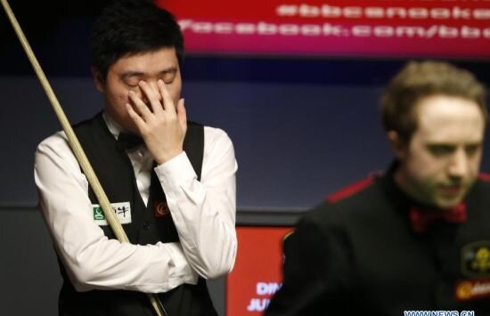 Turul groazei pentru favoriţi la CM snooker » Ding Junhui eliminat, Mark Selby încolţit. Toate rezultatele de la Crucible