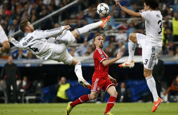 Arde Munchenul! » ”Incendiu” în vestiarul bavarez: Pep Guardiola şi-a trezit jucătorii cu vorbe grele. Azi e revanşa cu Real