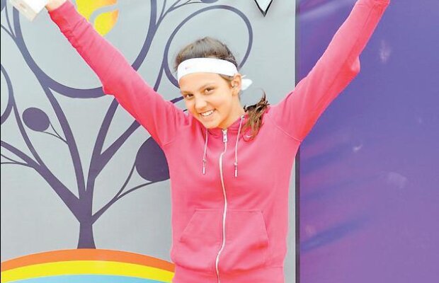 Cum arată viitorul prin ochii celor mai buni puşti ai tenisului românesc » Jaqueline Cristian: "Internetul e bun, dar să nu renunţăm la sport!"