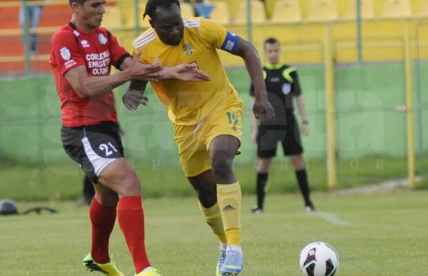 VIDEO şi FOTO Victorie pe "burta goală"! FC Vaslui - Pandurii 1-0 » Gorjenii nu au reuşit nici o victorie în Liga 1 pe terenul moldovenilor