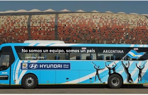 S-au stabilit cele 32 de citate războinice ale echipelor de Mondial » Ce ar fi scris România pe autocarul de la CM din Brazilia?