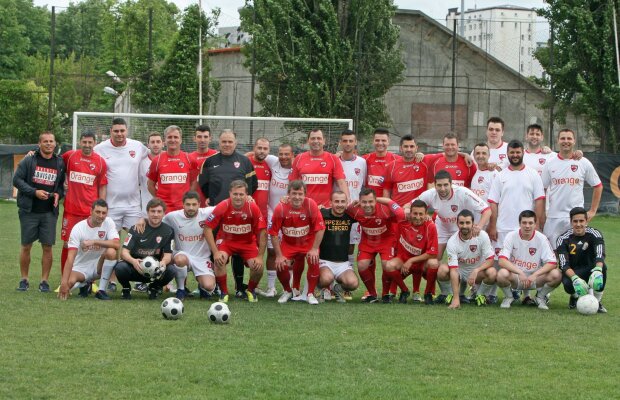 Spectacol Old School » Amical spumos între foştii dinamovişti şi suporterii grupării din Ştefan cel Mare