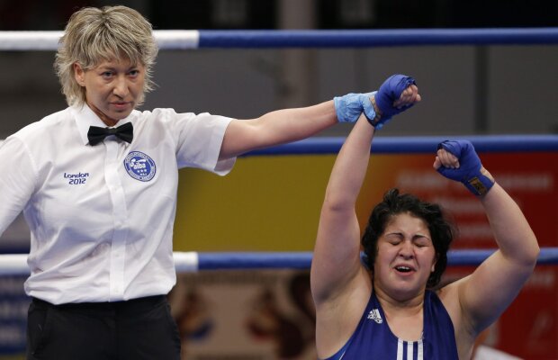 Două din cinci în vîrf » Steluţa Duţă şi Marinela Radu se vor lupta azi pentru aur la Campionatul European Feminin