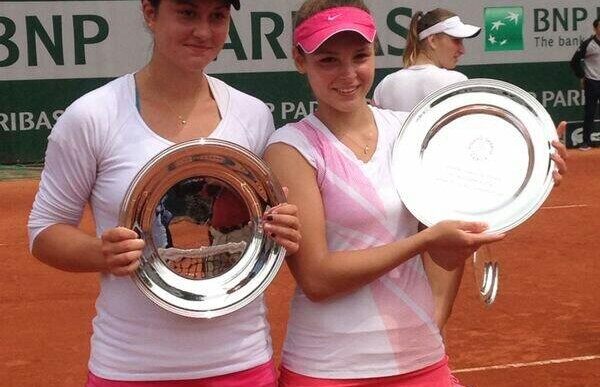 Rezultat istoric la junioare! » Ioana Ducu şi Loredana Roşca au cucerit trofeul la Roland Garros!