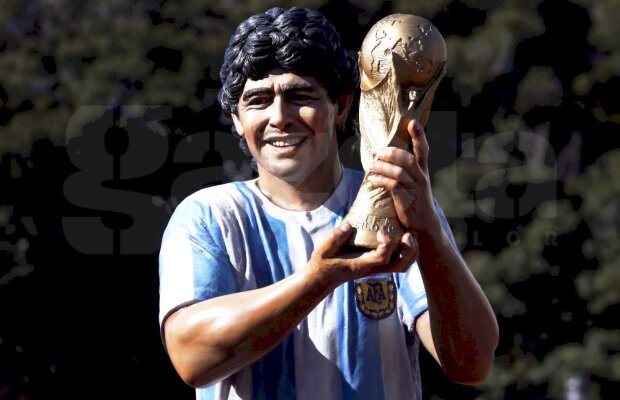 Maradona şi Pele în aceeaşi echipă! Cum arată "11"-le tău ideal, cu jucători din toate timpurile, pentru un Campional Mondial?