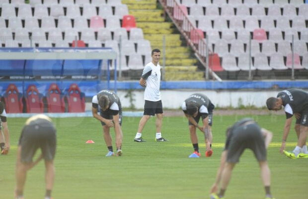 FOTO A început chinul » Steaua a bifat ieri primul antrenament sub comanda lui Costel Gâlcă