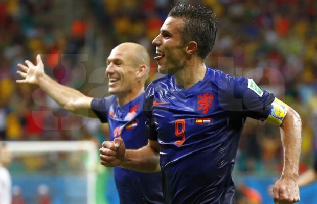 S-au uimit pînă şi pe ei » Robin van Persie şi Arjen Robben au vorbit despre victoria fantastică împotriva Spaniei: "Un rezultat incredibil!"