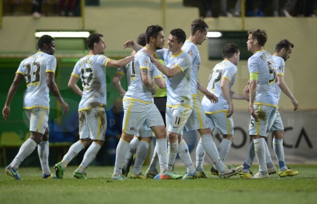 Doi jucători ai Stelei, ofertaţi! Cum a răspuns Gigi Becali