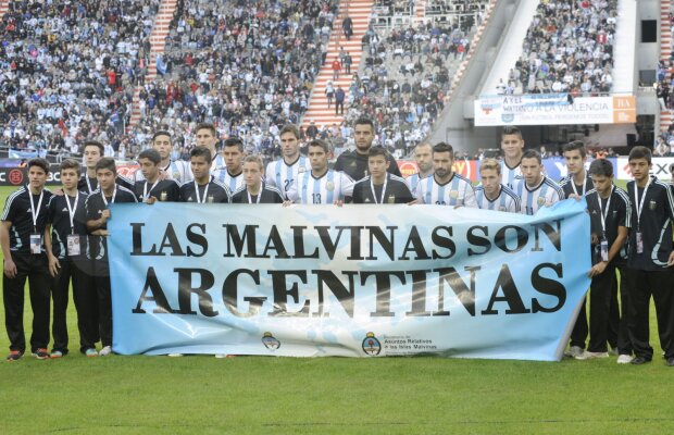 FIFA anchetează federaţia argentiniană din cauza unui banner afişat de jucători