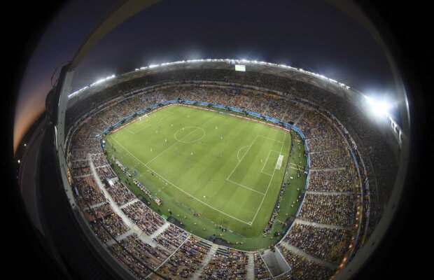 Ce înseamnă transformarea stadionului din Manaus în închisoare? Oana Duşmănescu: "În sfîrşit, o competiţie produce ceva util"