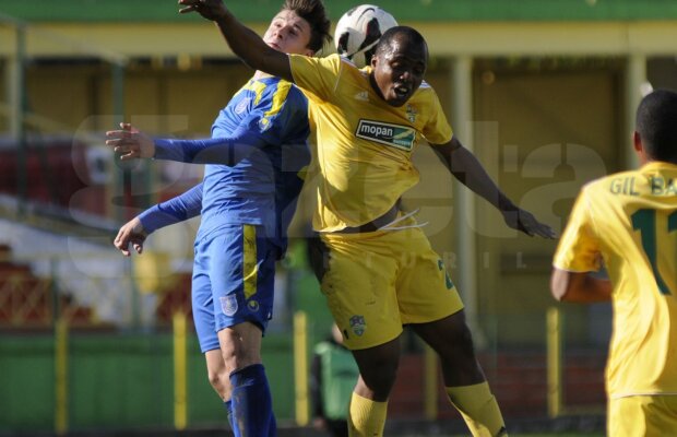 Brazilianul dorit de Costel Gâlcă vorbeşte despre interesul roş-albaştrilor: "Mă bucur că Steaua mă vrea!"