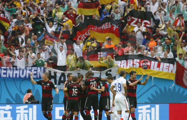 FOTO şi VIDEO SUA - Germania 0-1  » Ambele echipe se califică în optimile de finală