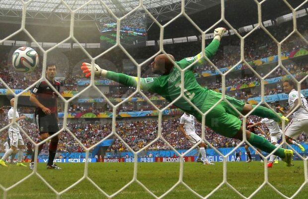 VIDEO+FOTO Fericiţi în ploaie » Germanii i-au contrazis pe amatorii de scenarii şi au cîştigat, 1-0 cu SUA