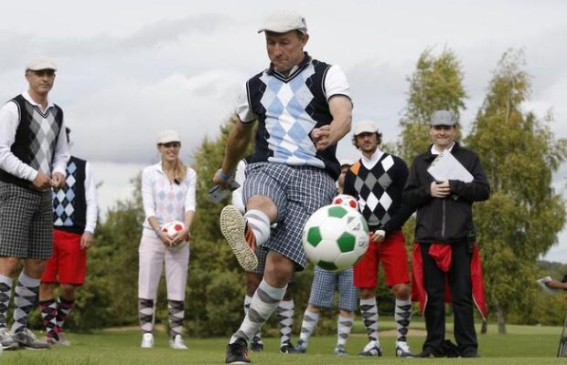 VIDEO Sportul hibrid care cucereşte America! » Noua senzaţie din cluburile din SUA