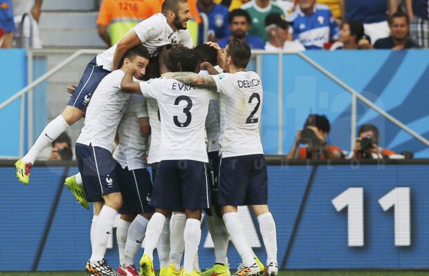 VIDEO + FOTO Franţa - Nigeria 2-0 » "Cocoşii" merg în sferturi după 8 ani!
