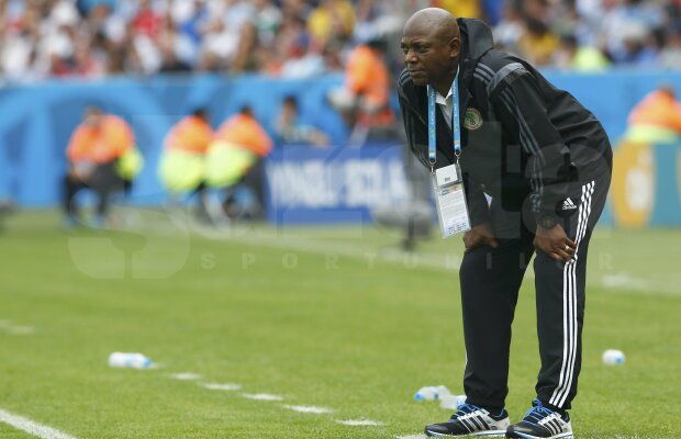 Selecţionerul Nigeriei, nervos după meciul cu Franţa: "E o ruşine!"