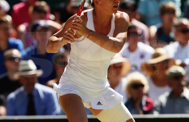 Gleznă lovită, întrerupere, prăbuşire » Simona Halep s-a oprit ieri în semifinalele de la Wimbledon