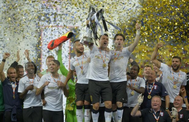 FOTO Gâlcă debutează cu un insucces » Astra învinge Steaua la penalty-uri, 6-4, şi cucereşte Supercupa