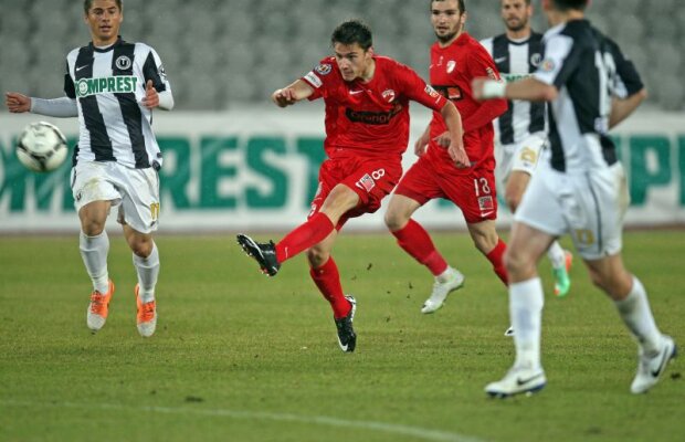 Refuzat de Dinamo, Mengolo caută răzbunarea în meciul de luni!