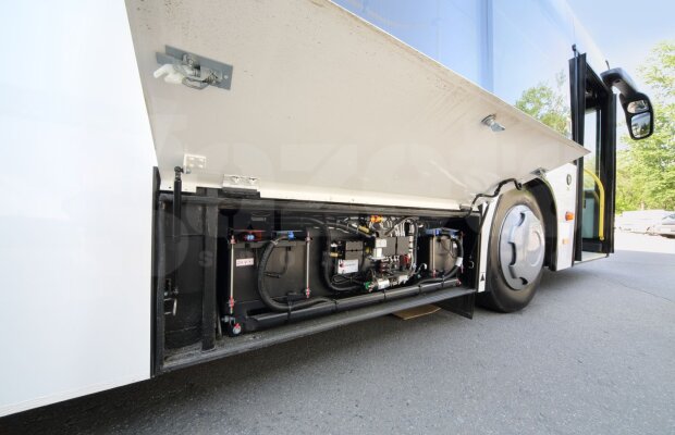 Idee inedită de emigrare pentru un marocan: s-a ascuns în compartimentul motorului