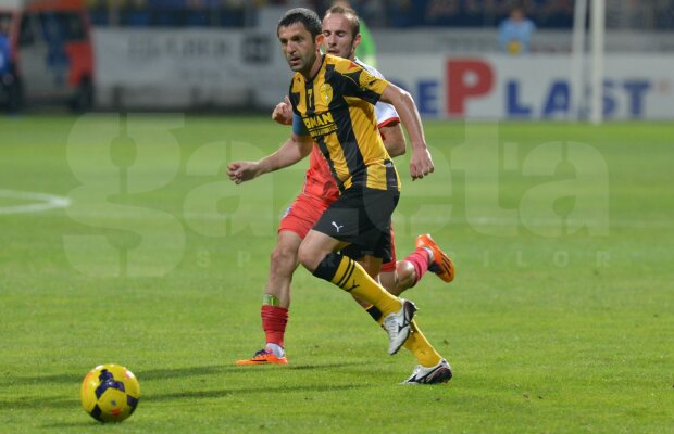 VIDEO Bătrîneţea, bat-o vina! » Gafa lui Cătălin Munteanu a fost decisivă în Braşov - Oţelul 1-1
