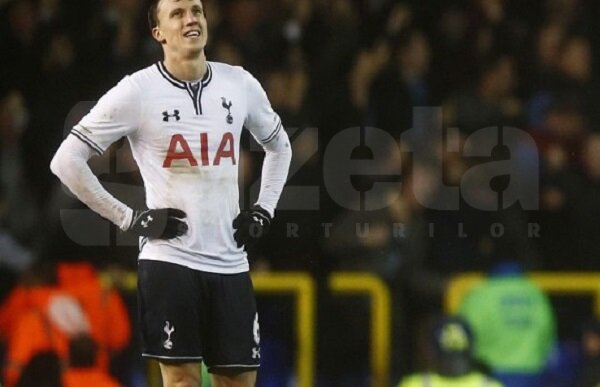 VIDEO Vlad Chiricheş a fost martorul unui incident în partida cîştigată de formaţia sa în faţa lui West Ham