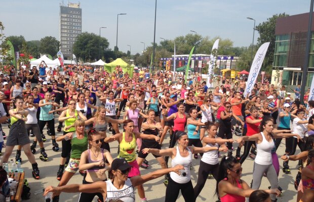 Peste 20.000 de persoane au participat la “Cea mai mare oră de sport”, powered by Dolce Sport