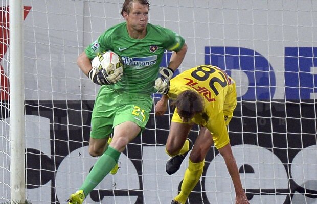 Vestea pe care Costel Gâlcă o aştepta! Care e situaţia medicală a lui Giedrius Arlauskis şi Cristi Tănase