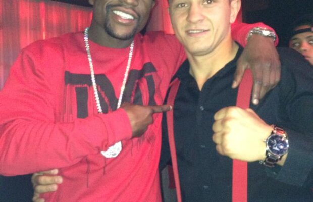 Ronald Gavril face senzaţie la Las Vegas, în echipa celebrului pugilist Floyd Mayweather!