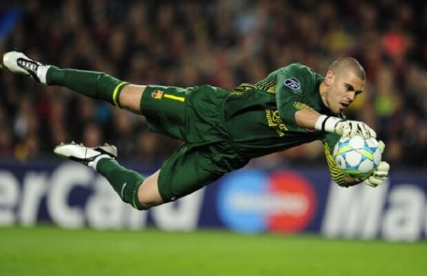 Au mai rămas două zile din perioada de mercato, dar Victor Valdes n-are echipă! » Portarul a dat-o în judecată pe AS Monaco :O