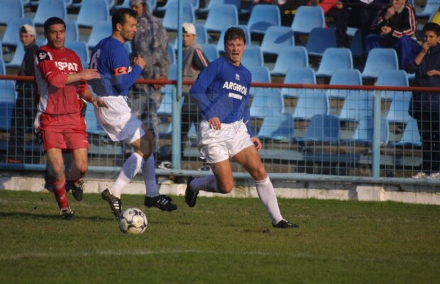 Călin Zanc, fost fundaş la U Cluj şi Poli AEK, a murit ieri, la 43 de ani, într-un accident de maşină: "Nu se poate, Călinuţ!"