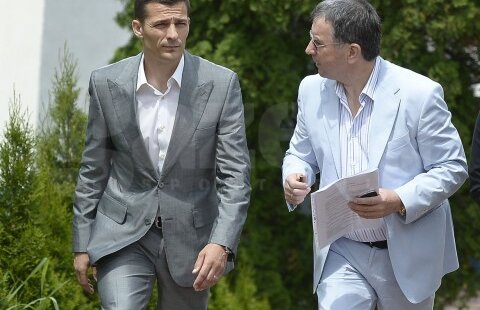 Vizat de declaraţiile tari ale lui Costel Gâlcă, Valeriu Argăseală dă replica: "Am fost surprins! După conferinţă m-a sunat de patru ori"