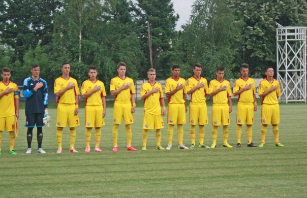 Selecţionata sub 17 ani a României n-a reuşit să treacă de Moldova » Marţi va avea loc al doilea joc între cele două