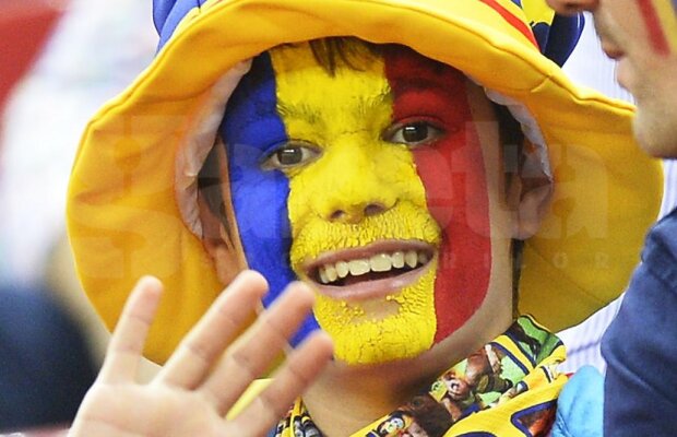 "Cîinii" din peluza "naţionalei" au o propunere patriotică: "Nu contează dacă eşti stelist sau dinamovist"