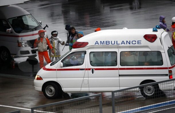 Declaraţie uluitoare a tatălui lui Jules Bianchi: "Cînd îmi sună telefonul, cred că e de la spital să ne spună că Jules este mort"