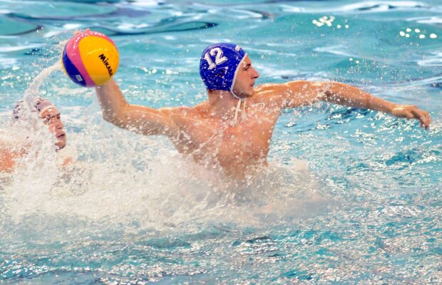 Oradea mai speră la Ligă » Campioana României s-a impus în meciul cu Duisburg, scor 15-11