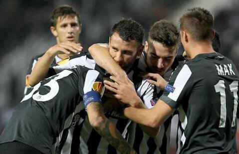 Răzvan Raţ, încă un gol pentru PAOK! Fundaşul a ajuns la 3 goluri în Grecia şi e egalul lui Kostas Mitroglou