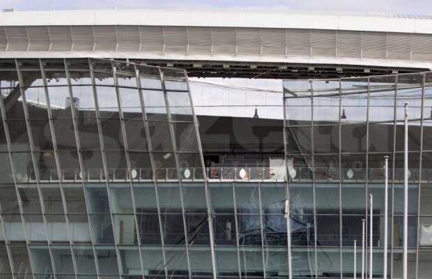 Acoperiş în aer! Explozia din 20 octombrie a înălţat structura arenei lui Şahtior cu 30 de centimetri