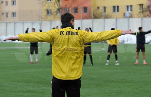GALERIE FOTO FC Braşov a început antrenamentele sub comanda lui Vjekoslav Lokica » Tehnicianul este obişnuit să nu fie plătit