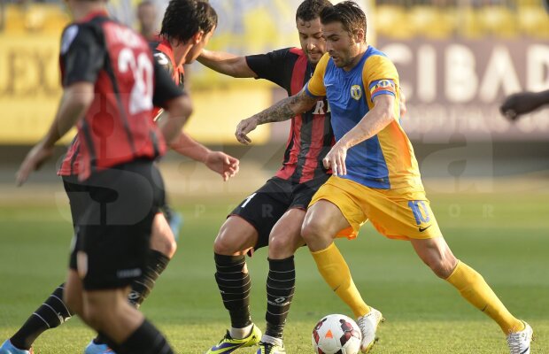 Ultimul cartuş » Dinamo încearcă marea lovitură: să-l convingă pe Adrian Mutu să semneze pînă în vară!