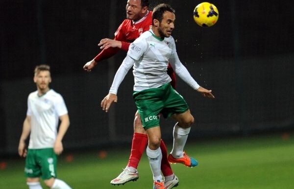 GALERIE FOTO Dinamo - Bursaspor 1-3 » Primul meci şi prima înfrîngere pentru Mihai Teja