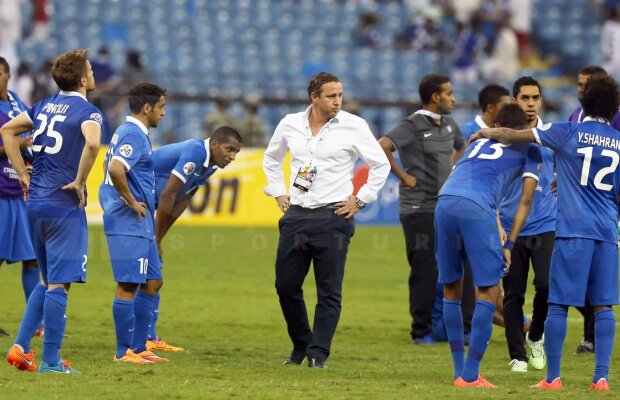 Ameninţat cu moartea? » Laurenţiu Reghecampf e asediat la Al Hilal din toate părţile