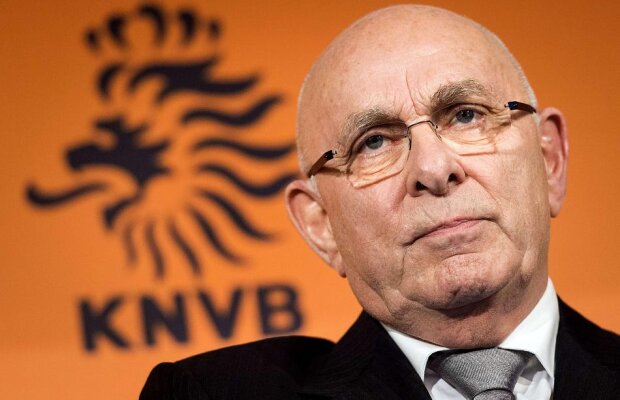 Fără Mircea Sandu, FRF nu îl mai susţine pe Joseph Blatter la şefia FIFA: "Decizia e transparentă şi ne-am asumat-o"