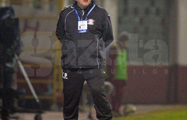 Giuleştenii, înainte de înfruntarea cu Gaz Metan: "Ne aşteaptă un meci greu" » Cristi Pustai face haz de necaz: "Sperăm să terminăm meciul in «11»"