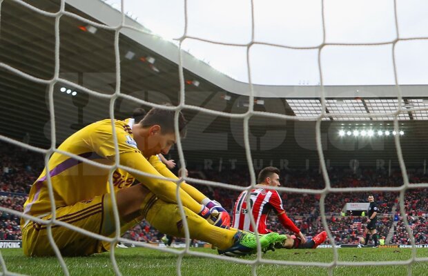 Mărul discordiei » Costel Pantilimon, prins la mijloc după 0-4 cu Aston Villa: fanii lui Sunderland îl critică, presa îl apără