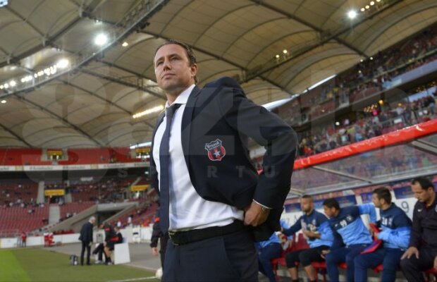 Ştire-bombă » Laurenţiu Reghecampf, din nou antrenorul Stelei! Toate detaliile revenirii