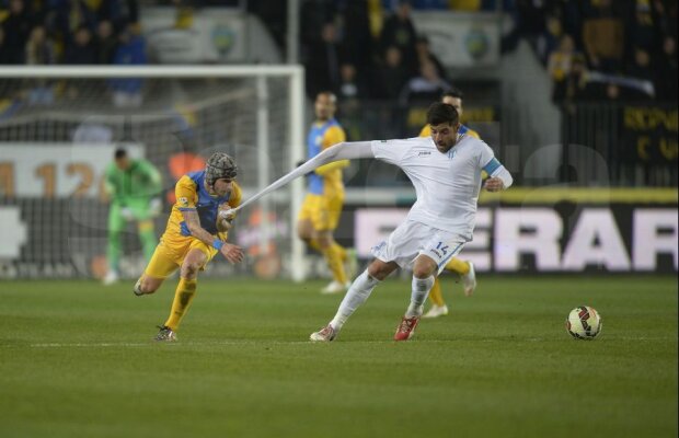 VIDEO+FOTO Nu mai ştiu să piardă » CS U Craiova a trecut şi de Petrolul, 2-1, al 16-lea meci consecutiv fără înfrîngere