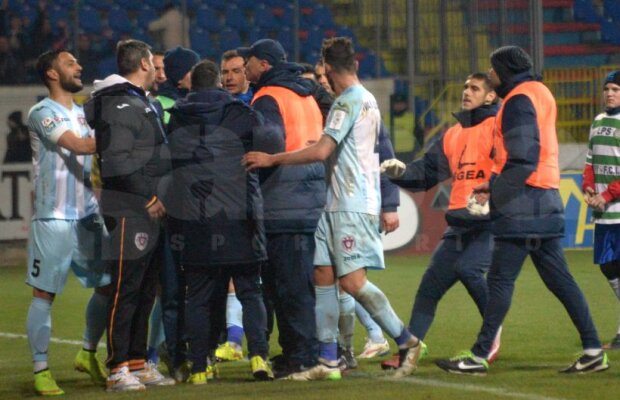 FOTO Scandal la Botoşani » Silviu Ilie, aproape să o încaseze de la Leo Grozavu